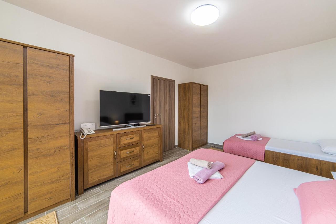 Apartment Sunrise Ploce Ploce  Dış mekan fotoğraf